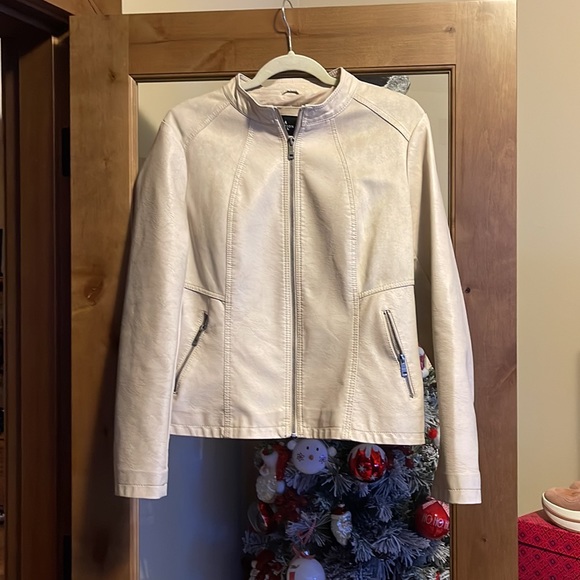 LA Coalition Jackets & Blazers - Like New LA Coalition jacket